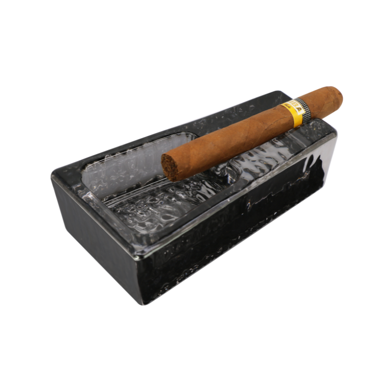 Crystal Glass Ashtray Beautiful Cigar Ashtray Portable Cigar Holder Ashtray Black