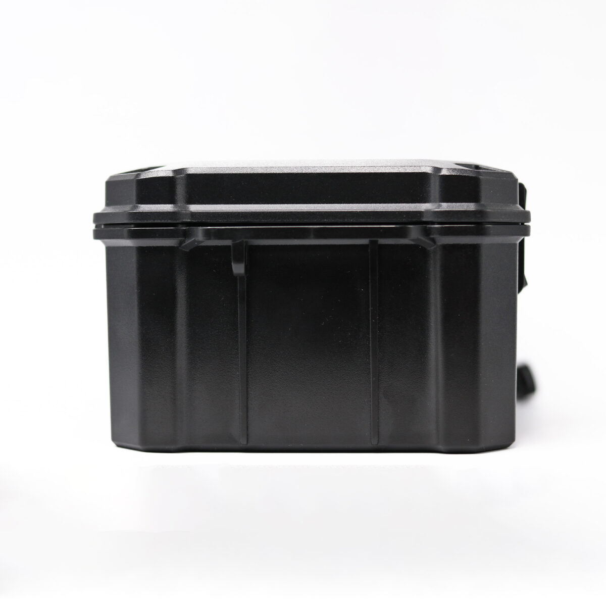 HEMINGWAY TRAVEL CIGAR BOX MEDIUM HARD CASE WITH PLUCK FOAM WITH HYGROMETER BOX CIGAR