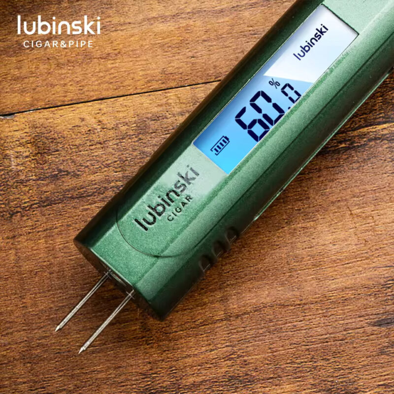 Lubinski Cigar Humidifier for Humidity Checking – Digital Display, Blue Light for Currency Note Verification, Type-C Charging Port, Cigar Holder on Top, On/Off Button